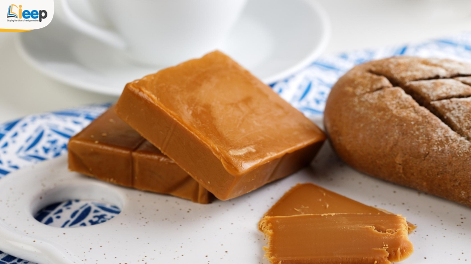 3. brunost – phô mai nâu đặc trưng.jpg
